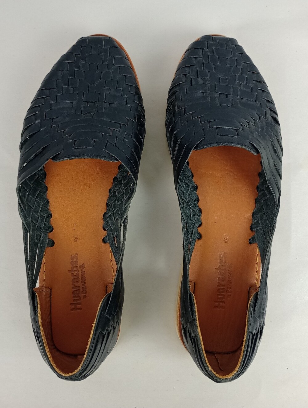 Huaraches by Bearpaw Womens 9 Black‎ Tan Leather Slip On Flat Sandals Shoes - Picture 6 of 10